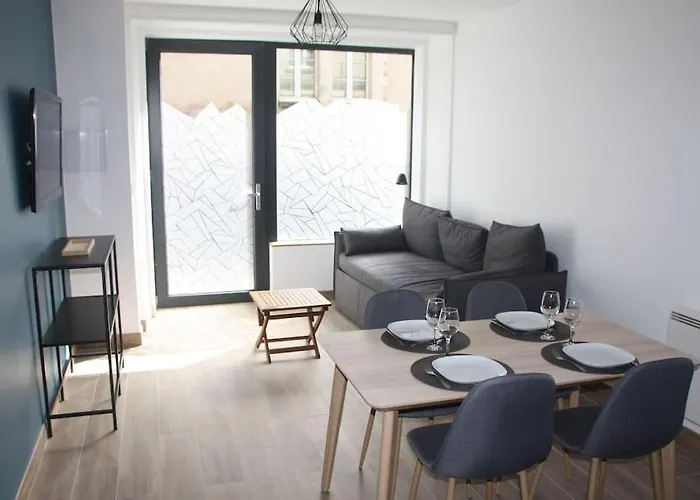 T2 A 2 Pas Du Centre-ville Et Du Marche De Talensac Apartmán *